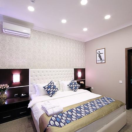 Premier Hotel Bishkek Exterior photo