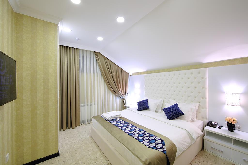 Premier Hotel Bishkek Exterior photo