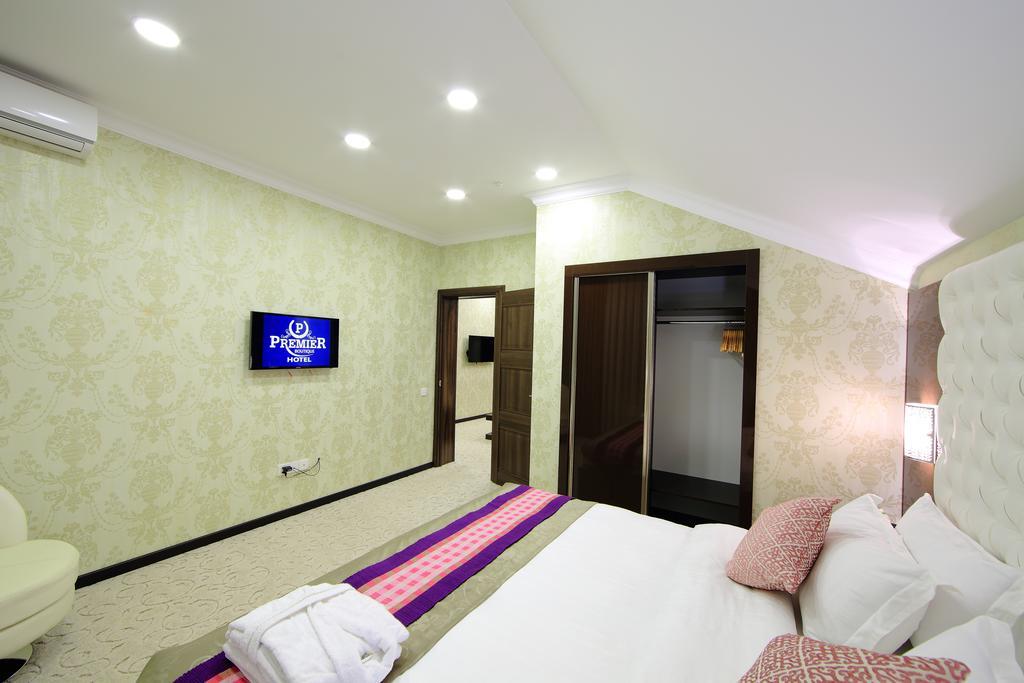 Premier Hotel Bishkek Exterior photo