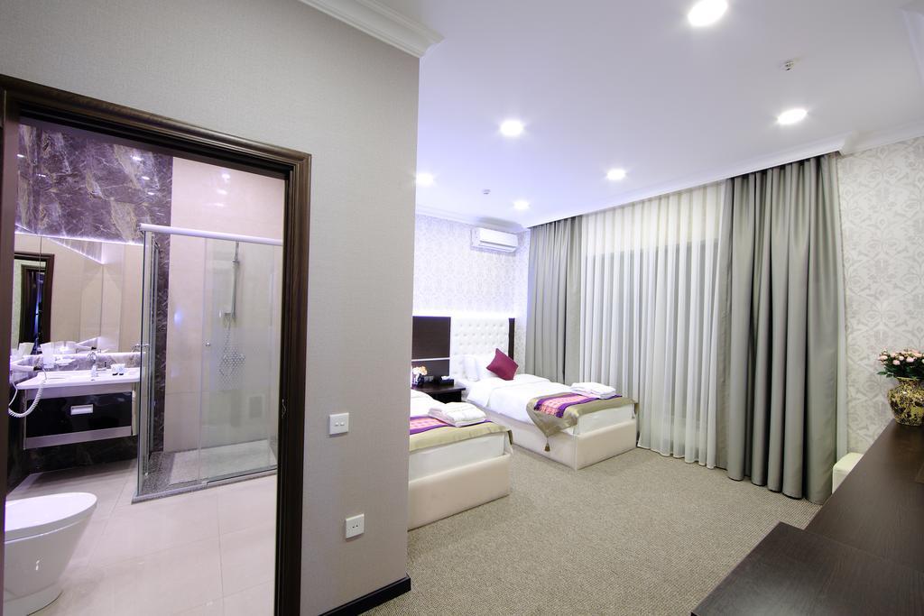 Premier Hotel Bishkek Exterior photo